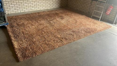 Hoogpolig tapijt. Bruin, Huis en Inrichting, Stoffering | Tapijten en Kleden, Nieuw, 200 cm of meer, 200 cm of meer, Rechthoekig