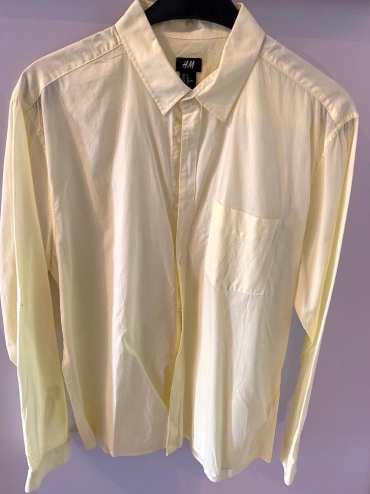 Heerlijke soepel dragende lichtgele heren blouse 4xgedragen, Kleding | Heren, Overhemden, Zo goed als nieuw, Halswijdte 43/44 (XL)