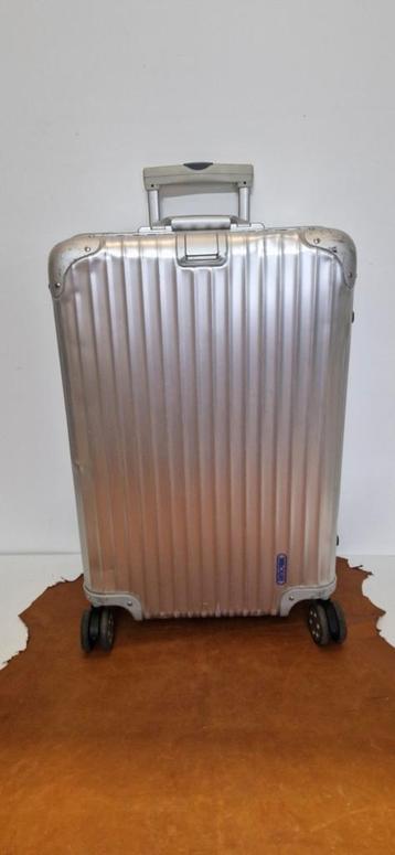 Rimowa aluminium trolley  beschikbaar voor biedingen