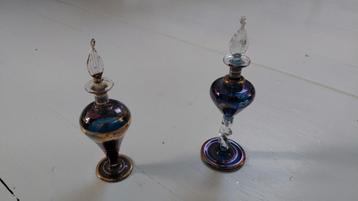 Twee Vintage Parfumflesjes uit Tunesië.  beschikbaar voor biedingen