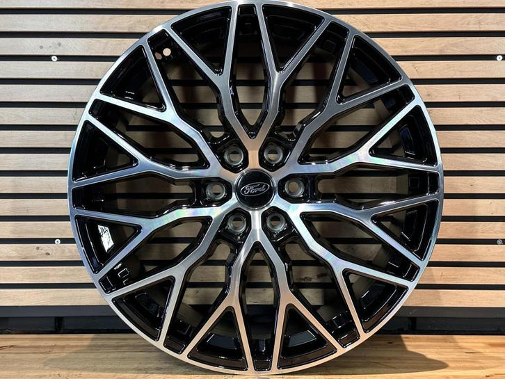 20 inch Ford Transit Custom 6x120 235/45/20 117R, Auto-onderdelen, Banden en Velgen, Banden en Velgen, Zomerbanden, 20 inch, 235 mm