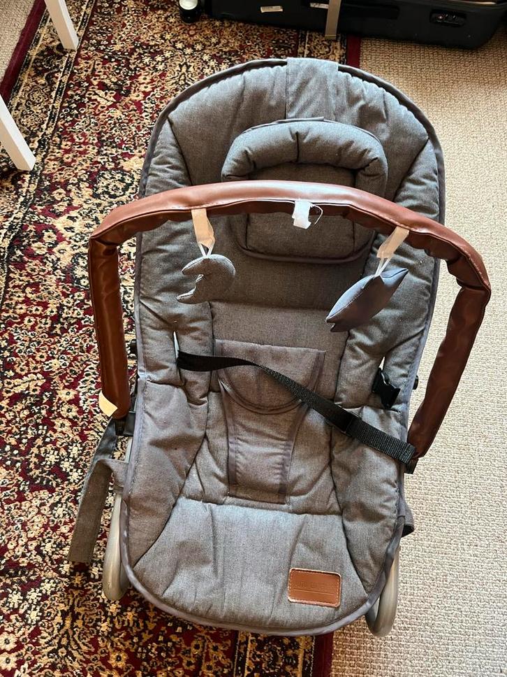 Grijze Wipstoel met Leerlook - Verstelbaar, Kinderen en Baby's, Wipstoeltjes, Gebruikt, Wipstoel, Overige merken, Verstelbaar