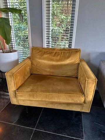 Be pure oker gele loveseat be pure beschikbaar voor biedingen