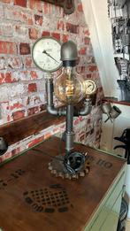 Tafellamp.  Vintage industriële lamp uit eigen werkplaats, Ophalen of Verzenden, Industrieel