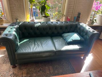 Chesterfield 2-zits groen beschikbaar voor biedingen