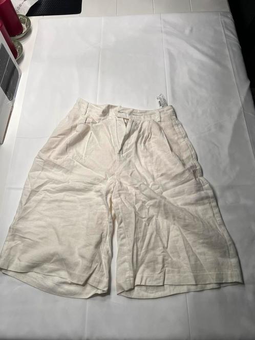 Stradivarius linnen dames shorts – maat 34 (XS) – wit, Kleding | Dames, Spijkerbroeken en Jeans, Zo goed als nieuw, Wit, Ophalen of Verzenden