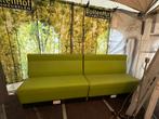 Twee groene leren banken, Tuin en Terras, Ophalen, Gebruikt, Overige materialen