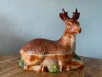 Franse brocante terinne pateschaal hert Michel Caugant, Verzamelen, Beelden en Beeldjes, Ophalen of Verzenden, Gebruikt, Dier