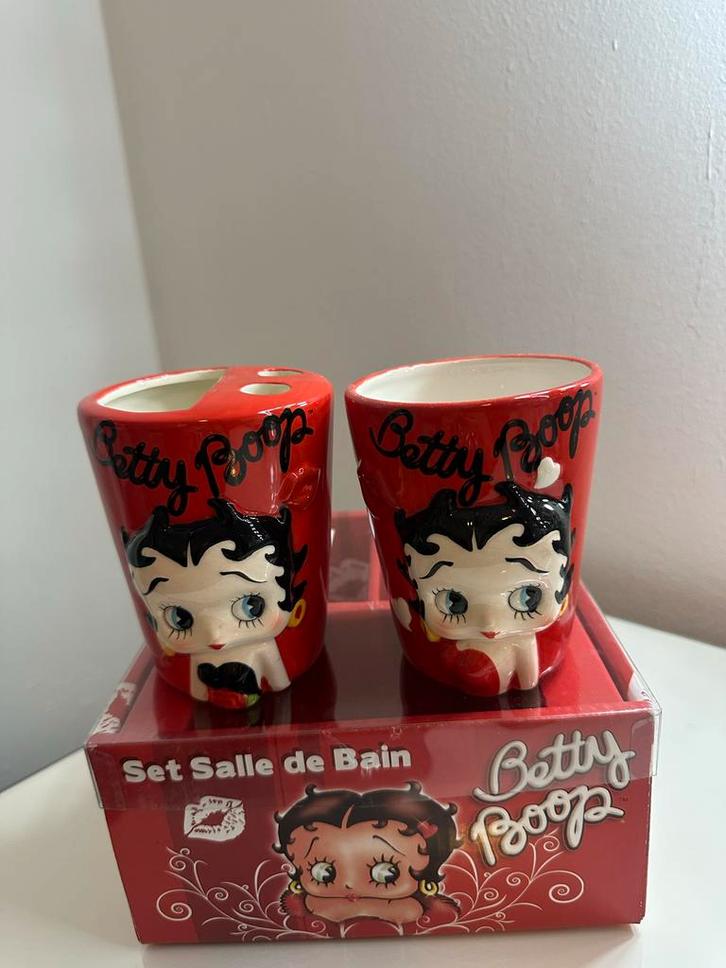BETTY BOOP - Badkamerset | Tandenborstelhouder, Huis en Inrichting, Badkamer | Badtextiel en Accessoires, Nieuw, Overige typen