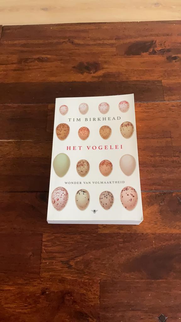 Tim Birkhead - Het vogelei, Boeken, Natuur, Zo goed als nieuw, Vogels, Ophalen of Verzenden