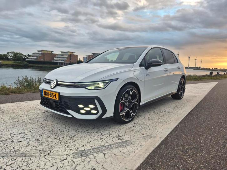 Volkswagen Golf 8.5 GTE 1.5 E-hybrid 272pk, Auto's, Volkswagen, Particulier, Golf, 360° camera, ABS, Achteruitrijcamera, Adaptieve lichten