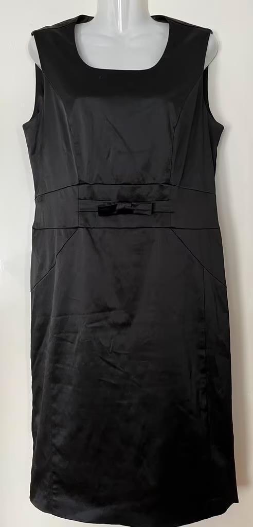 Lynde zwarte jurk maat 40, Kleding | Dames, Jurken, Zo goed als nieuw, Maat 38/40 (M), Zwart, Knielengte, Ophalen of Verzenden