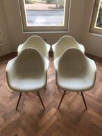 4 x VITRA. Eames plastic armchair, Ophalen, Gebruikt, Wit, Vier