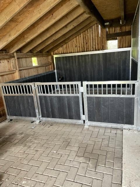Paardenstallen/boxen. Beste prijs en kwaliteit