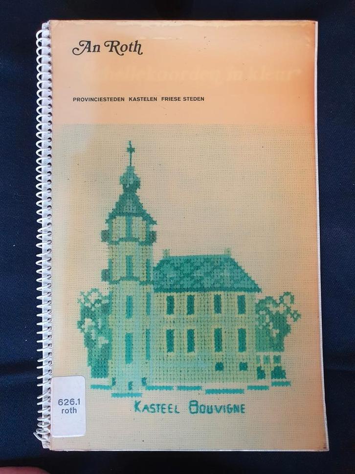 vintage schellekoorden in kleur borduurboekje 1971, Hobby en Vrije tijd, Borduren en Borduurmachines, Gebruikt, Patroon, Handborduren