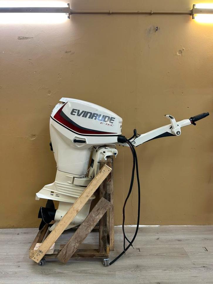 Evinrude 60 pk E-TEC langstaart big tiller/afstandsbd. 2015, Watersport en Boten, Buiten- en Binnenboordmotoren, Zo goed als nieuw