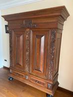Houten kast, Ophalen