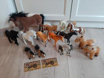 Verzameling paarden, paardjes (15 stuks).   beschikbaar voor biedingen