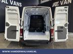 Volkswagen Crafter 2.0 TDI 141pk L3H3 L2H2 Euro6 Airco | Cam, Voorwielaandrijving, Stof, Gebruikt, Euro 6