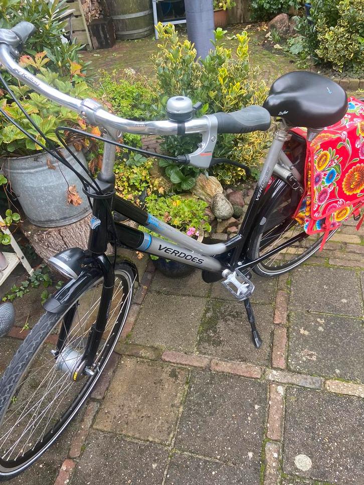 Dames fiets, Fietsen en Brommers, Fietsen | Dames | Omafietsen, Zo goed als nieuw, 53 tot 56 cm, Versnellingen, Ophalen of Verzenden
