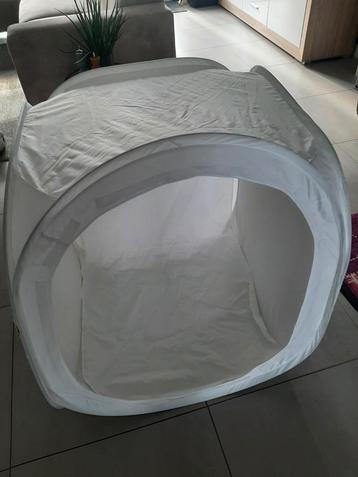 Fototentje - 73x83x75cm - Roggel/Tilburg beschikbaar voor biedingen