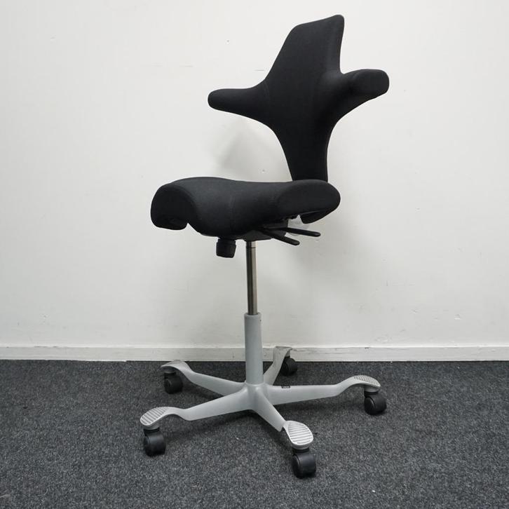 HAG Capisco 8106 Bureaustoelen | Zwart | 70/52 cm Zithoogte, Huis en Inrichting, Bureaustoelen, Gebruikt, Bureaustoel, Zwart, Ergonomisch