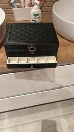 Elegante Sieradendoos - Zwart, Ophalen, Zwart, Zo goed als nieuw, Met slot