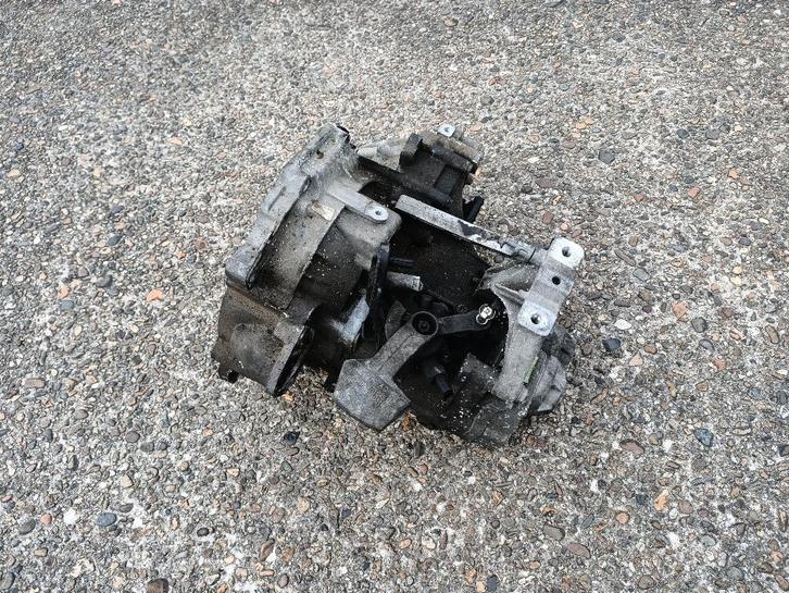 Versnellingsbak Volkswagen Scirocco III/1.4TSi/ 160pk 2008, Auto-onderdelen, Brandstofpompen, Ophalen