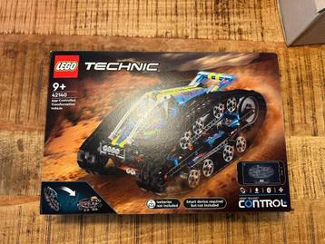 Lego Technic 42140 Transformatievoertuig met app-besturing beschikbaar voor biedingen