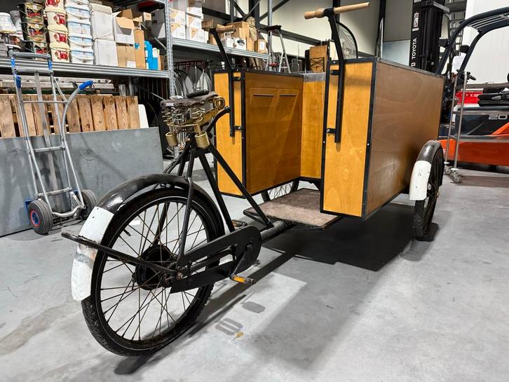 Ijsroll Bakfiets - Unieke Verkoopwagen, Fietsen en Brommers, Fietsen | Bakfietsen, Gebruikt, Overige merken, Goederen, Ophalen of Verzenden