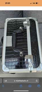 Nagel/makeup/kapper/schoonheidsspecialiste koffer, Ophalen of Verzenden, Zo goed als nieuw, Hard kunststof, Wieltjes