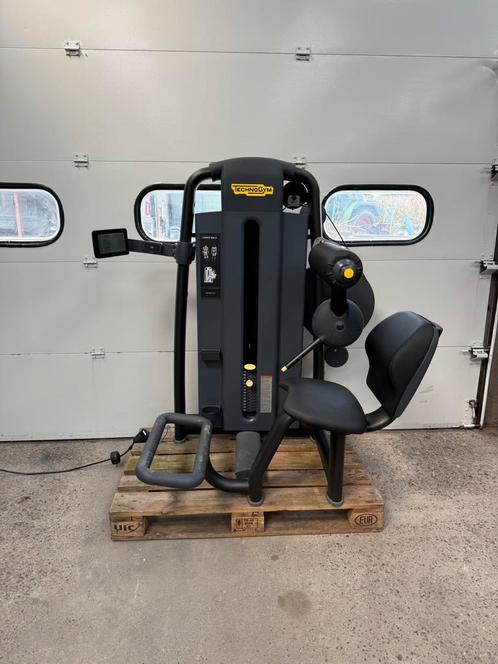 Technogym Selection 900 Med Back Extension/ lower back, Sport en Fitness, Fitnessmaterialen, Ophalen