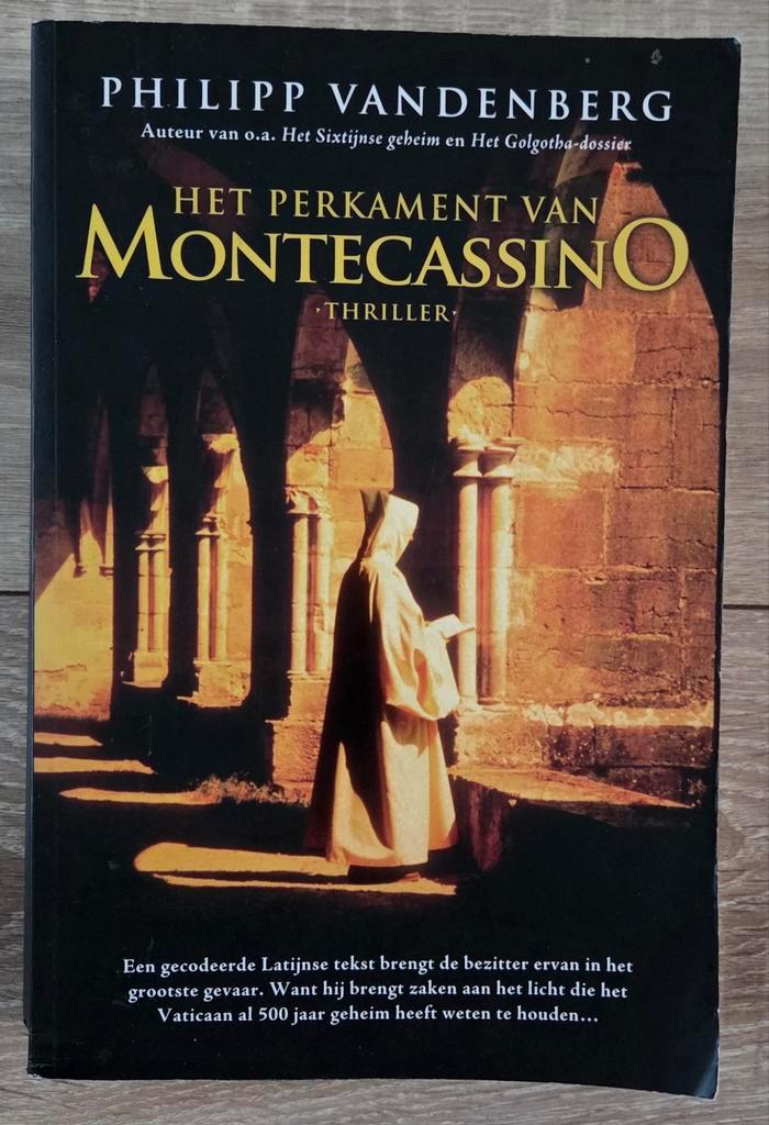 Philipp Vandenberg - Het perkament van Montecassino, Boeken, Thrillers, Zo goed als nieuw, Ophalen of Verzenden