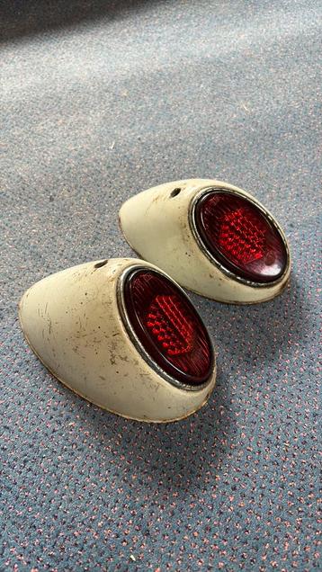 Set originele achterlichten Volkswagen Kever ‘55 - ‘61 beschikbaar voor biedingen