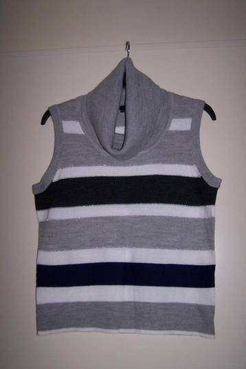 Spencer met col -- maat S / 36 -- CPM collection (nieuw) beschikbaar voor biedingen