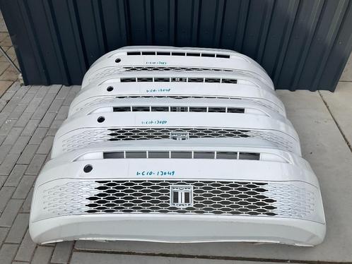 Wit Bumper Volkswagen CADDY 2k7 2K7807221A Voorbumper 21-25, Auto diversen, Tuning en Styling, Ophalen of Verzenden