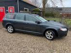 Volvo V70 T5 177KW, Grijs 2012, Voorwielaandrijving, 1800 kg, Beige, 4 cilinders