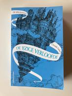 Christelle Dabos - De ijzige verloofde, Boeken, Fantasy, Ophalen of Verzenden, Zo goed als nieuw