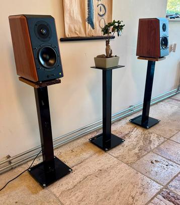 Edifier S1000 met stands beschikbaar voor biedingen