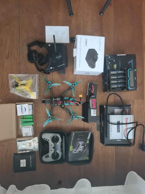 FPV Race Drone set skyzone Cobra bril, Hobby en Vrije tijd, Elektronica-componenten, Zo goed als nieuw, Ophalen of Verzenden