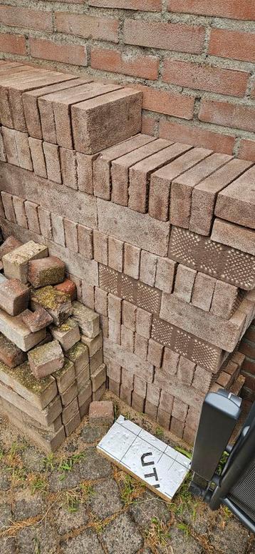 Mangaan Vormbak Waalformaat Bakstenen beschikbaar voor biedingen