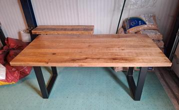 Eettafel mango industrieel z.g.a.n beschikbaar voor biedingen