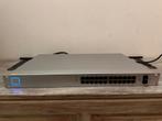 UniFi Switch (24-poorts, 250W PoE+) Ubiquiti, Computers en Software, Netwerk switches, Ophalen of Verzenden, Gebruikt