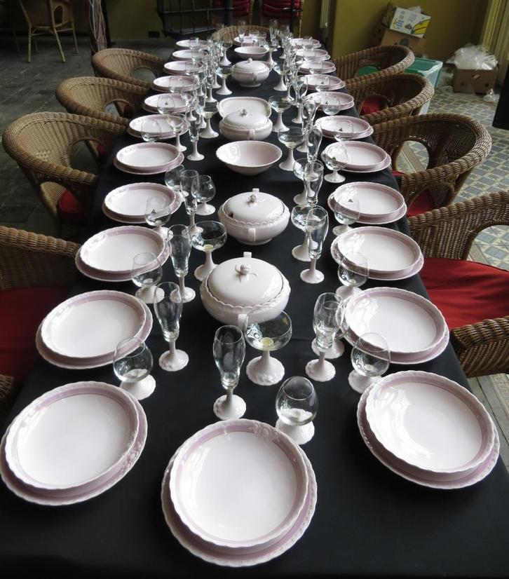 UNIEK!! 21STE VERJAARDAG SERVIES HUTSCHENREUTHER ROSE, Huis en Inrichting, Keuken | Servies, Nieuw, Compleet servies, Overige stijlen