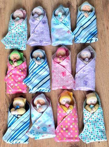 Antroposofische knuffelpopje met slaapdoekje  ! beschikbaar voor biedingen