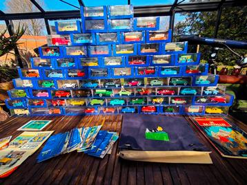 Volledige 70x TinTin Kuifje Atlas auto collectie super staat beschikbaar voor biedingen