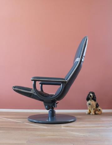 Vintage draaifauteuil - Mikado -Artifort. Retro design stoel beschikbaar voor biedingen