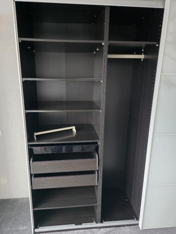 Ikea Pax kledingkast met schuifdeuren - afbeelding 2