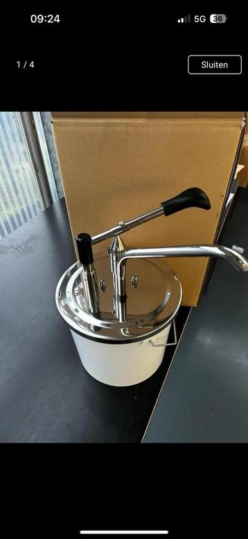 Saus dispenser NIEUW dispenser t.b.v. 3 liter emmer 8 stuks beschikbaar voor biedingen