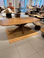 Woon Outlet Zutphen – Eettafels, Salontafels Vloerkleden, Ophalen, Nieuw